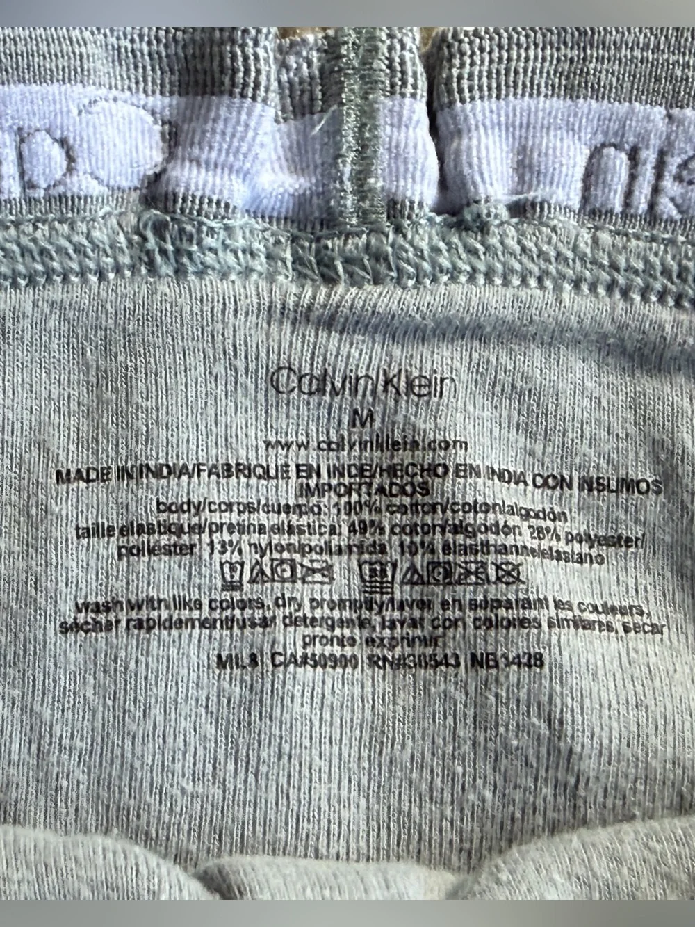 Mens’s Calvin Klein Light Gray Briefs - Medium